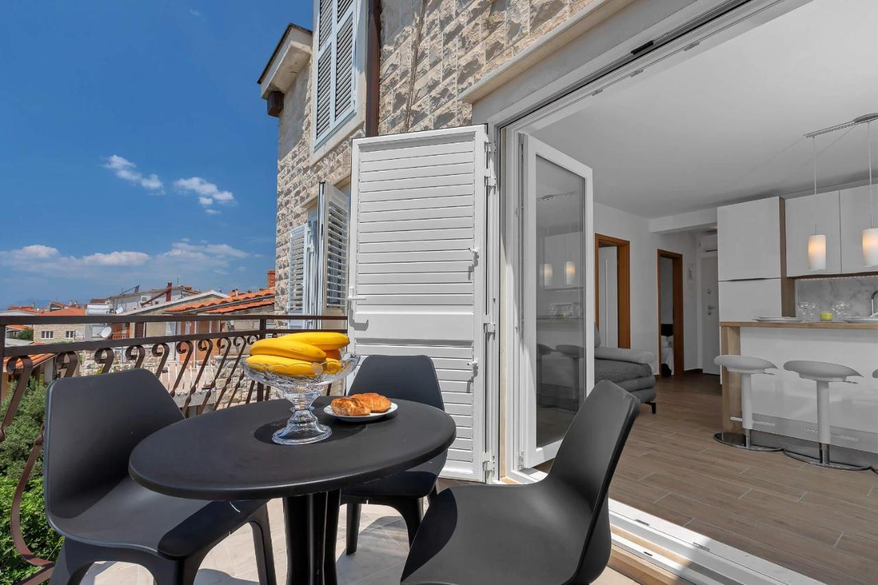 Ivan Sea View Apartment Makarska Exteriör bild