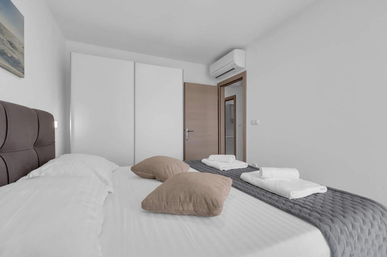 Ivan Sea View Apartment Makarska Exteriör bild